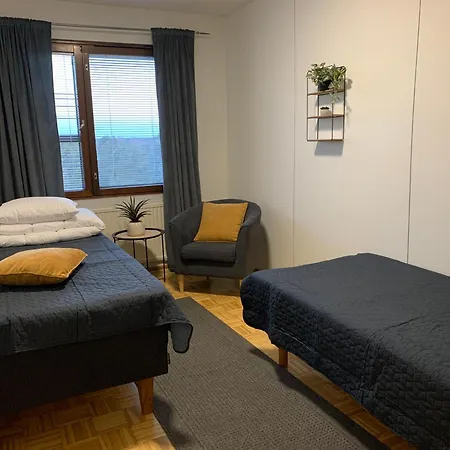 Cozy 2Br Apartment Ka64 , Free Parking, Sauna Appartement *